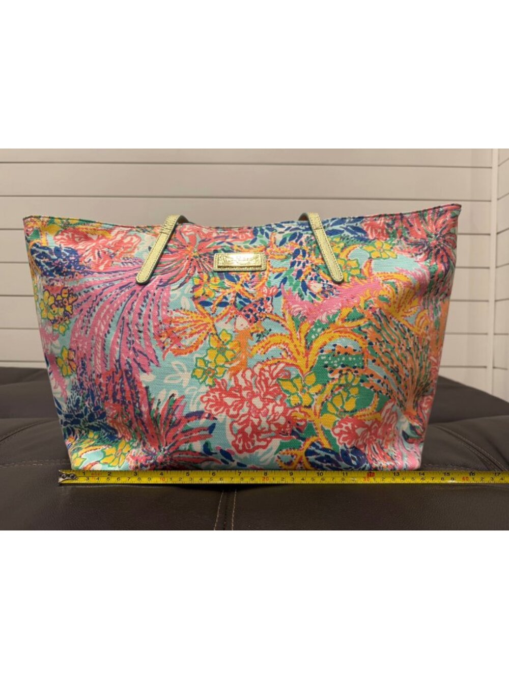Lilly Pulitzer Fishing for Compliments Resort Tote Bag - Picture 9 of 16